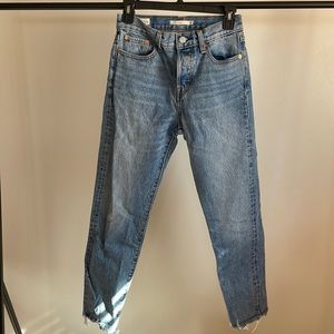 Levi’s Wedgie Jean